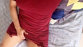 Wanna Tip This Latina Milf to Squirt on Cam?