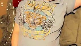 Pregnant woman rolls eyes in explosive Christmas orgasm after 25 days buildup