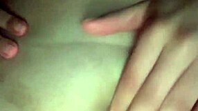 Leaked Sexts Show Beach Outdoor Naked Squirting Juicy Pussy