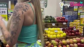 damn this blonde shakes huge ass in micro shorts at market, wanna slap?