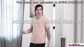 STEPSISTER LIZ JORDAN AND BABE EMMA ROSIE TASTE STEPBRO'S CUM BEFORE THREESOME FUCKING!