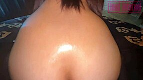 Vendedora De Maquillajes Skinny Latina Rides Cowgirl Till Creampie Milks Out