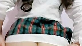 Innocent big ass high school girl in uniform masturbates to orgasm outdoors voyeur casero