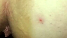 me encanta chupar y lamer mientras me follan de perrito con tetas naturales tatuadas