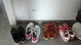 Marion's 30-minute Sneaker Fetish Home Session