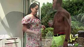 guy pounds plump curvy fat granny hardcore in her old pussy