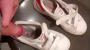 Marion's 30-minute Sneaker Fetish Home Session