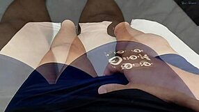 gf's tasty pussy gets me wildly excited!