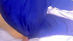 First-time college teen girlfriend pounded hardcore in step-sis room!