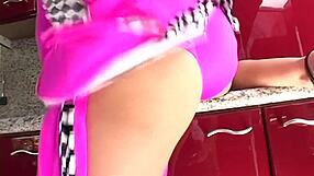 TARYN THOMAS DEMANDS DOUBLE DICKS FOR REAL ACTION!