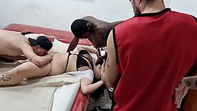 bastidores lactante bbw fode varios machos gritando historias quentes