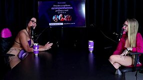 watch this 18yo safadinha demo her first blowjob then strip bare 😍🔥