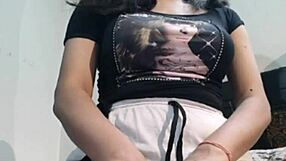 that sexy indian girl delivers live sex show fucking pussy hard in homemade video