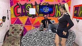 BBW DIGUINHA DJ FODE COM MULHER MELANCIA chupa buceta e deda bunda gigante