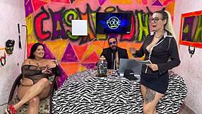 BBW DIGUINHA DJ FODE COM MULHER MELANCIA chupa buceta e deda bunda gigante