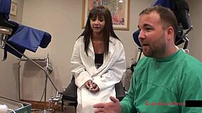 damn eliza shields spreads her shaved pussy wide in tampa uni physical backstage