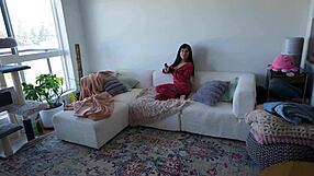 Big titty goth bff wants bold cock sucking practice