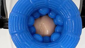 i'm feeling every throb from this fleshlight robot toy demo... so intense