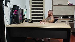 rabuda gostosa takes hardcore bareback backstage squirting orgasm