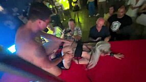 wanna see this big cock milf pounding public pussy show?