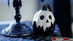 halloween fuck horny hailey rose big tits stepsis in costume