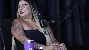 Quer dar pra pau grande? Traumatized by black rain fetish - Suellen Barrar!