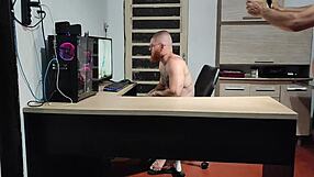 rabuda gostosa takes hardcore bareback backstage squirting orgasm