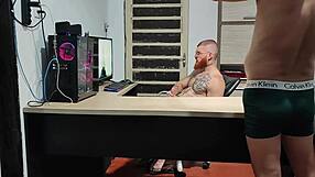 rabuda gostosa takes hardcore bareback backstage squirting orgasm