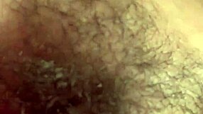 omg! petite girlfriend fingers hairy pussy for cash now!!