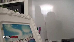 Wow! Yui Kasuga Asian Milf Flaunts Sexy Stockings on Cock!