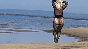 i love flashing my big tits and ass on the beach