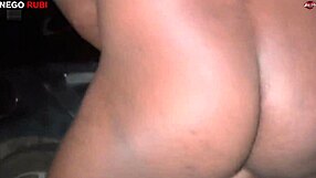 Dando Em Público Corno Ciument With Paolla Hotwife's Giant Cock Thrill!