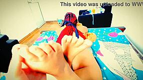 Hey that 19-year-old latina with huge ass takes cash for anal fuck