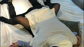 人妻が旦那に内緒で身体を差し出して契約を取っちゃうよ