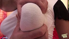 Brunette Bimbo's Big Tits Bounce During Expert Cumshot Blowjob