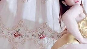 Vietnamese teen dances wildly on bigo live stream