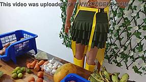 Latina Milf Bargains into Standing Vendor Fuck