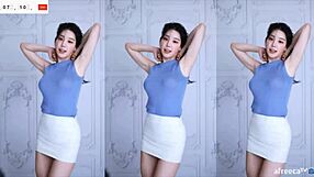 Whoa, Can This Korean Call Girl Suck You Dry Tonight?!