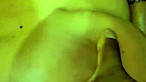 loira casada gemendo alto com dois bbc no dp pro corno ver tudo!!!