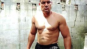 Yuri Gaucho Bodybuilder Strokes Muscular Cock to Massive Cumload