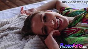 Smiling Czech Milf Alexis Crystal Grazes Soft Pussy Nude