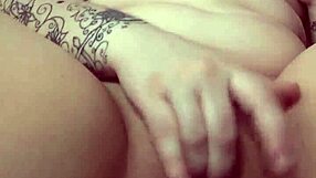 i cum hard shaking my big ass tits in gaming chair