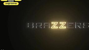 Emma Hix and Gianna Dior scissor pussies in bedroom lesbian lick fest