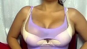 Wendy La Rosada's Asian Curves Demand Bold Cock Worship Now