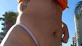 i filmed this hot beach flash vid just for my lover...