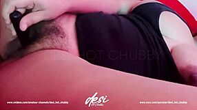 BUSTY INDIAN AUNTY FINGERS HAIRY PUSSY WILD!