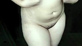 big boobs indian bhabhi fingers pussy while moaning dirty hindi words