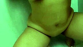 Latina babe shakes big ass in bath before anal pounding