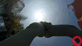 Watch Samantha Rones finger fuck her big pussy lips underwater up close.