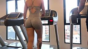 Doesn't That Big Ass Fitness Girl's Gym Treadmill Run Make You Hard?